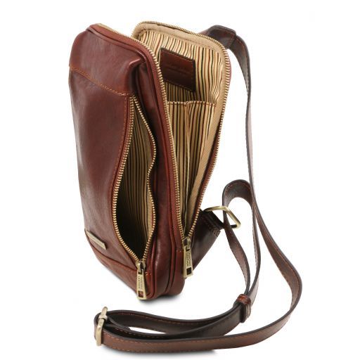 Martin - Brusttasche aus Leder Honig