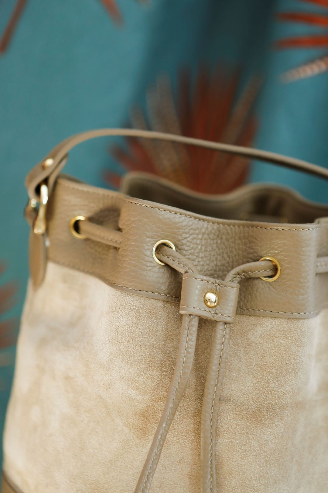 Bucket Bag Medi Taupe