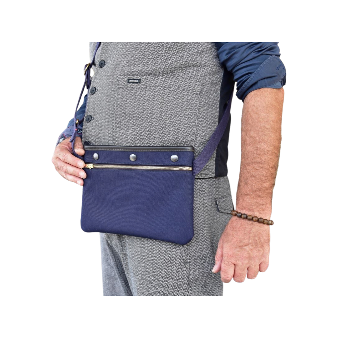 Dalby Umhängetasche aus Canvas Navy