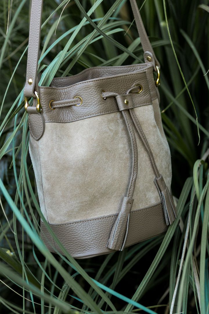 Bucket Bag Medi Taupe