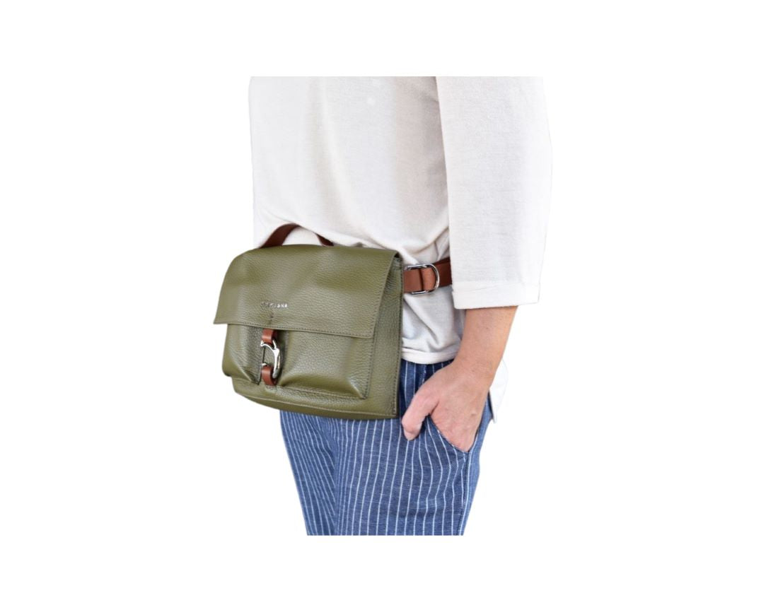 Scout Bauchtasche Olive aus Glattleder