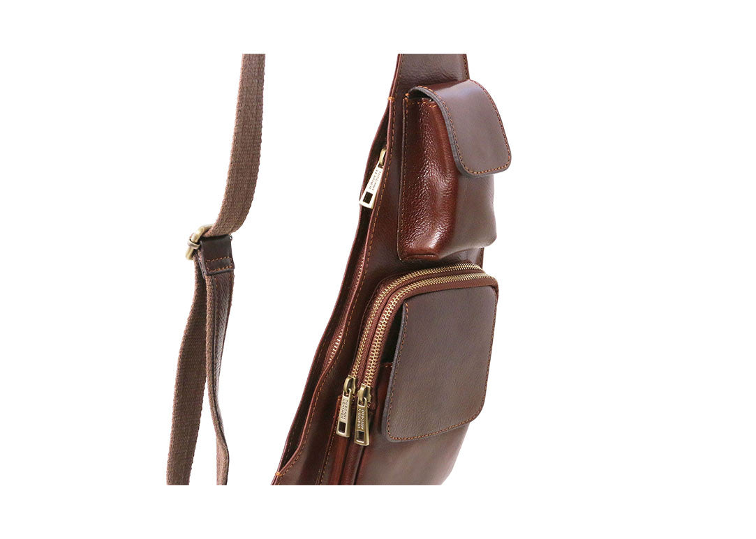 Brusttasche aus Leder Braun