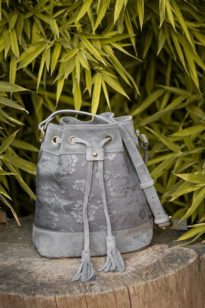 Bucket Bag Medium Leder Wildleder Grau Connibi