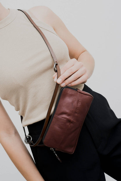 X.Oni ed.2 aus Leder Walnut