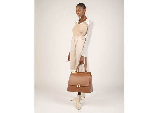 Marlene 13" Handtasche Cognac Glattleder